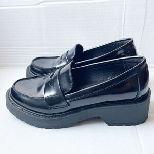 Madden Girl Black Patent Faux Leather Heather Loafers Casual Chunky Heel 6.5